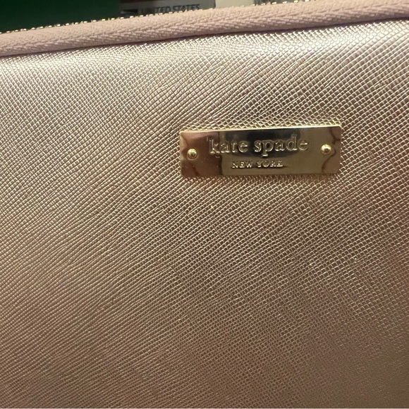 Kate Spade Metallic Laptop Sleeve - Picture 3 of 8